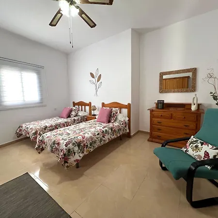 Casa Victoria Terraza Soleada Адехе